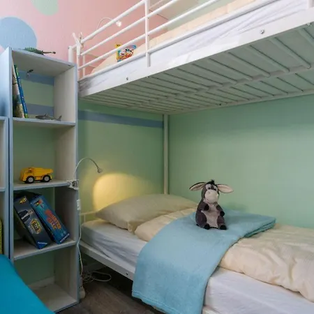 Ferienpark-heiligenhafen-haus-i-wohnung-06-01-kabine-6-01 *