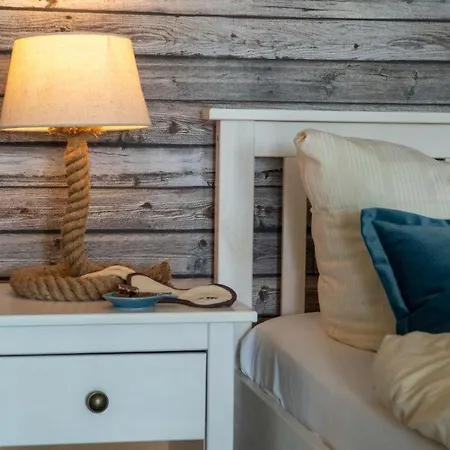 Ferienpark-heiligenhafen-haus-i-wohnung-06-01-kabine-6-01 *